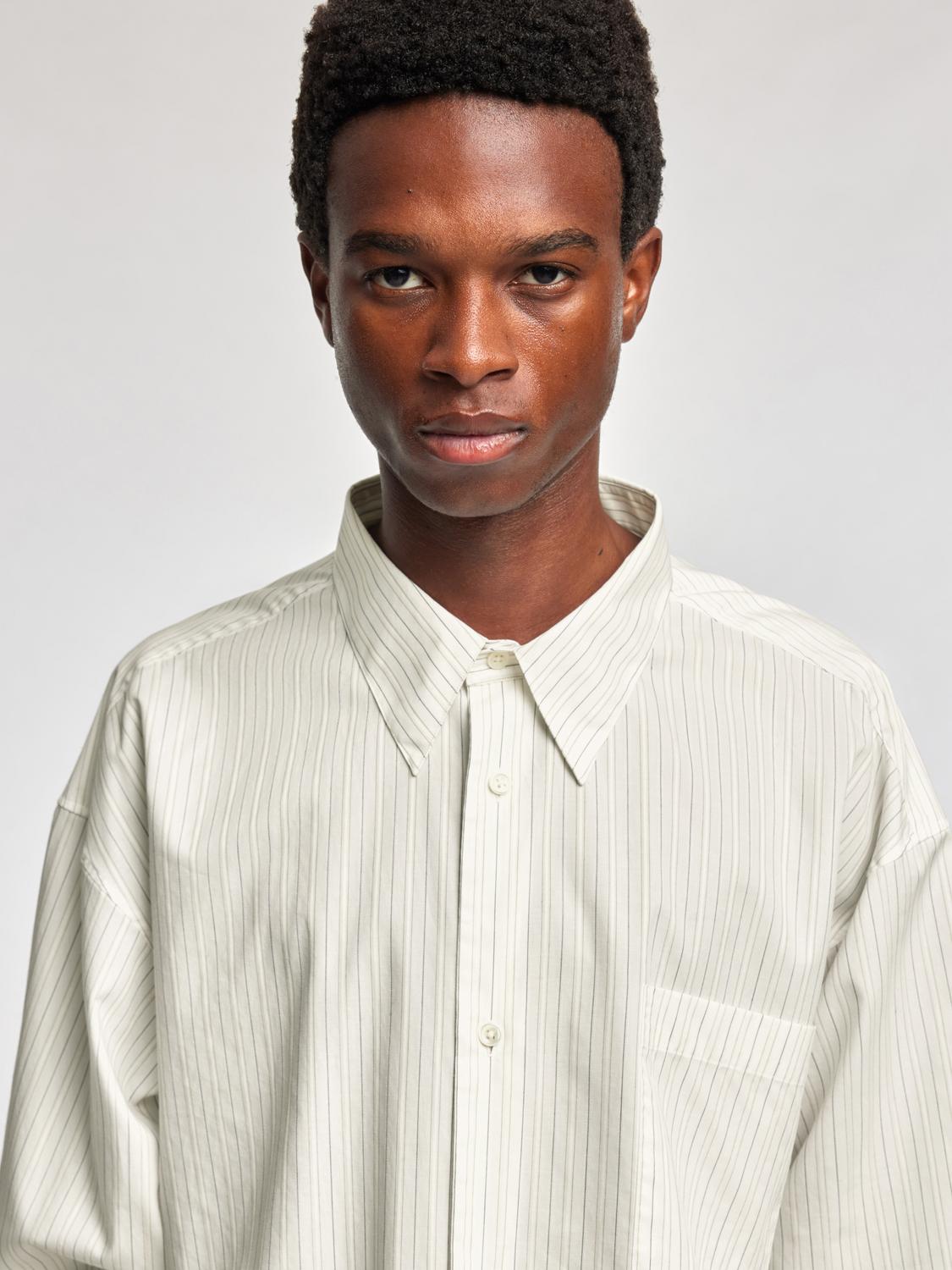 model_shot-detail