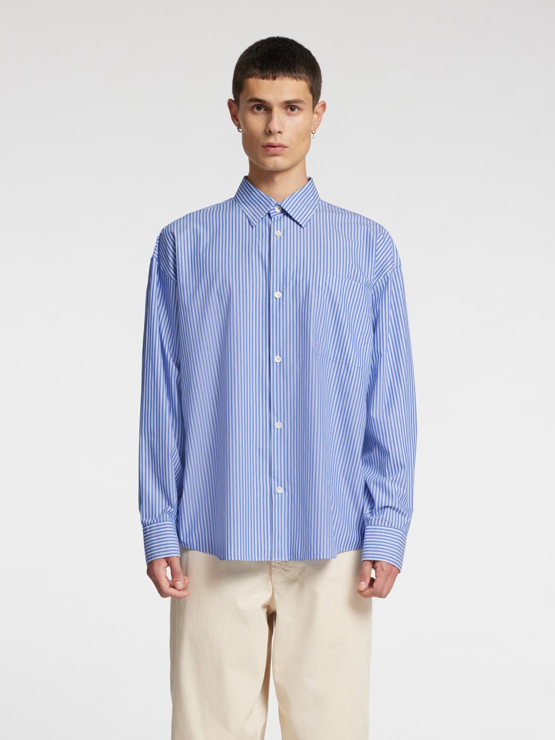 model_shot-front