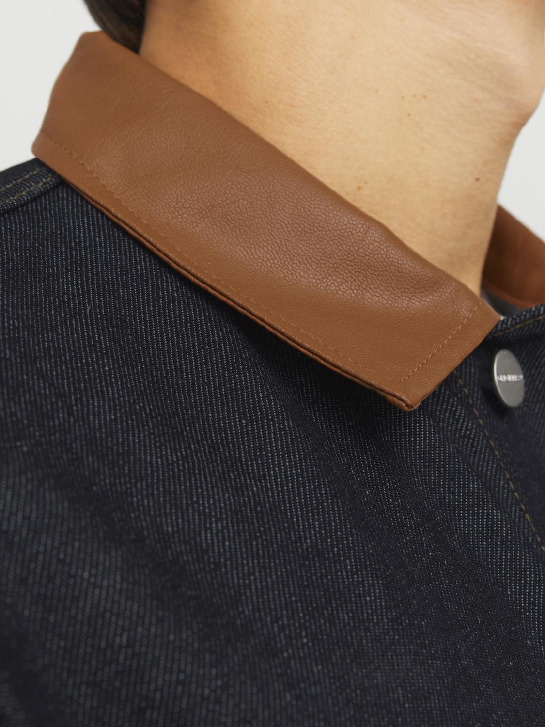model_shot-detail