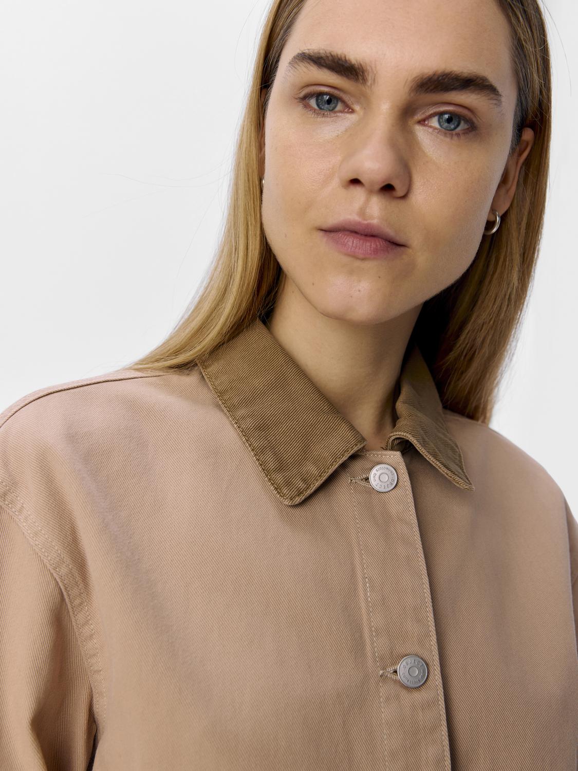 model_shot-detail