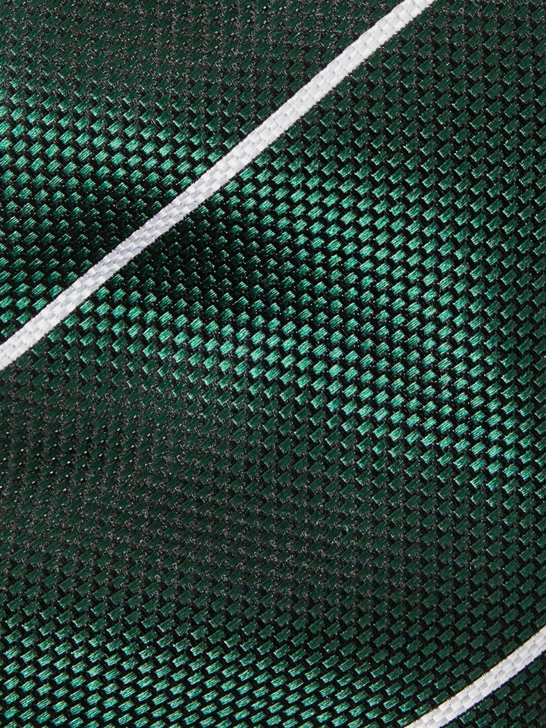 model_shot-front_full