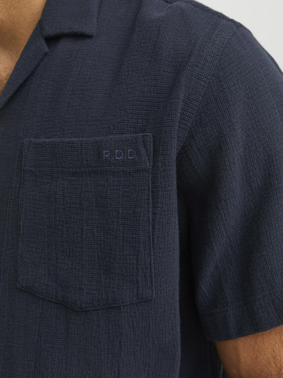 model_shot-detail