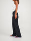 model_shot-creative