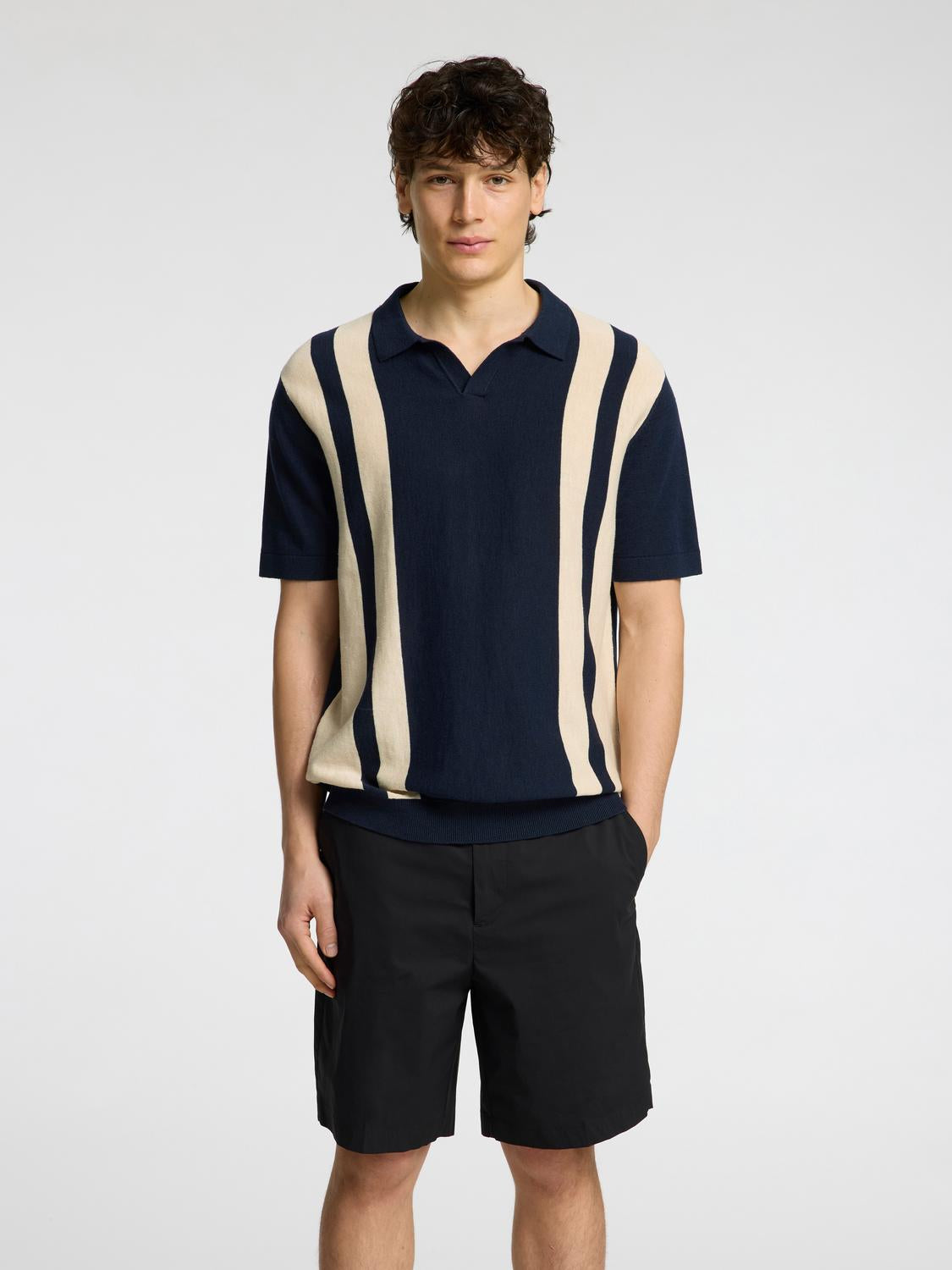 model_shot-front