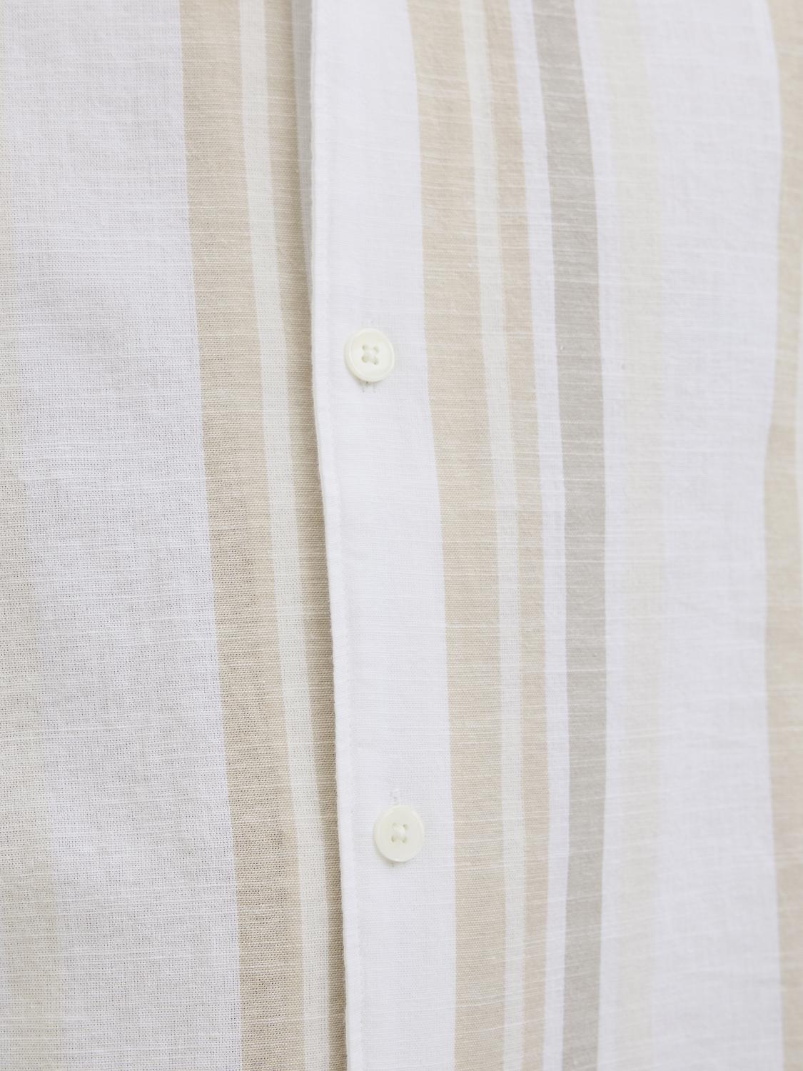 model_shot-detail
