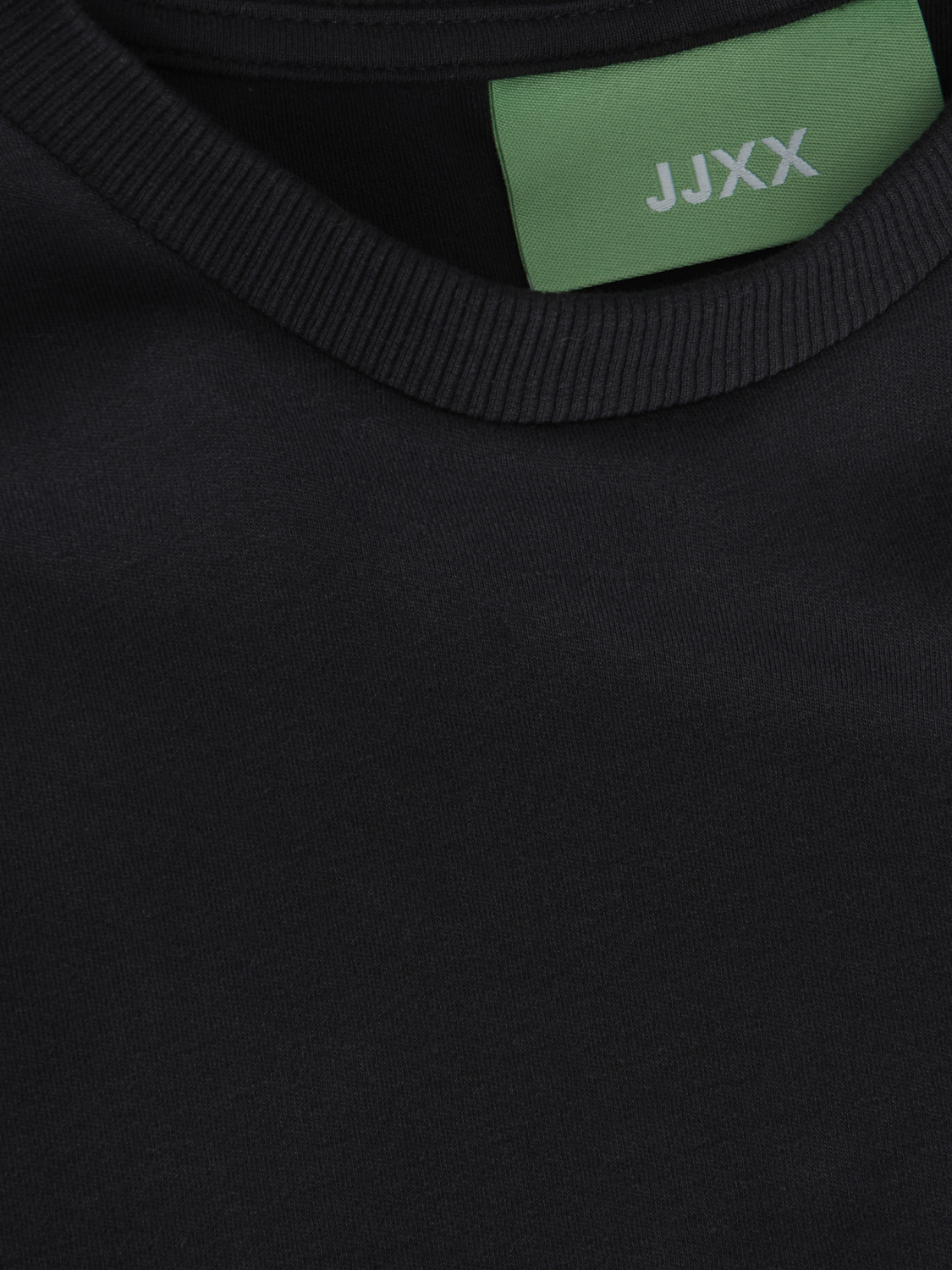 JXBELLE T-Shirt - Black